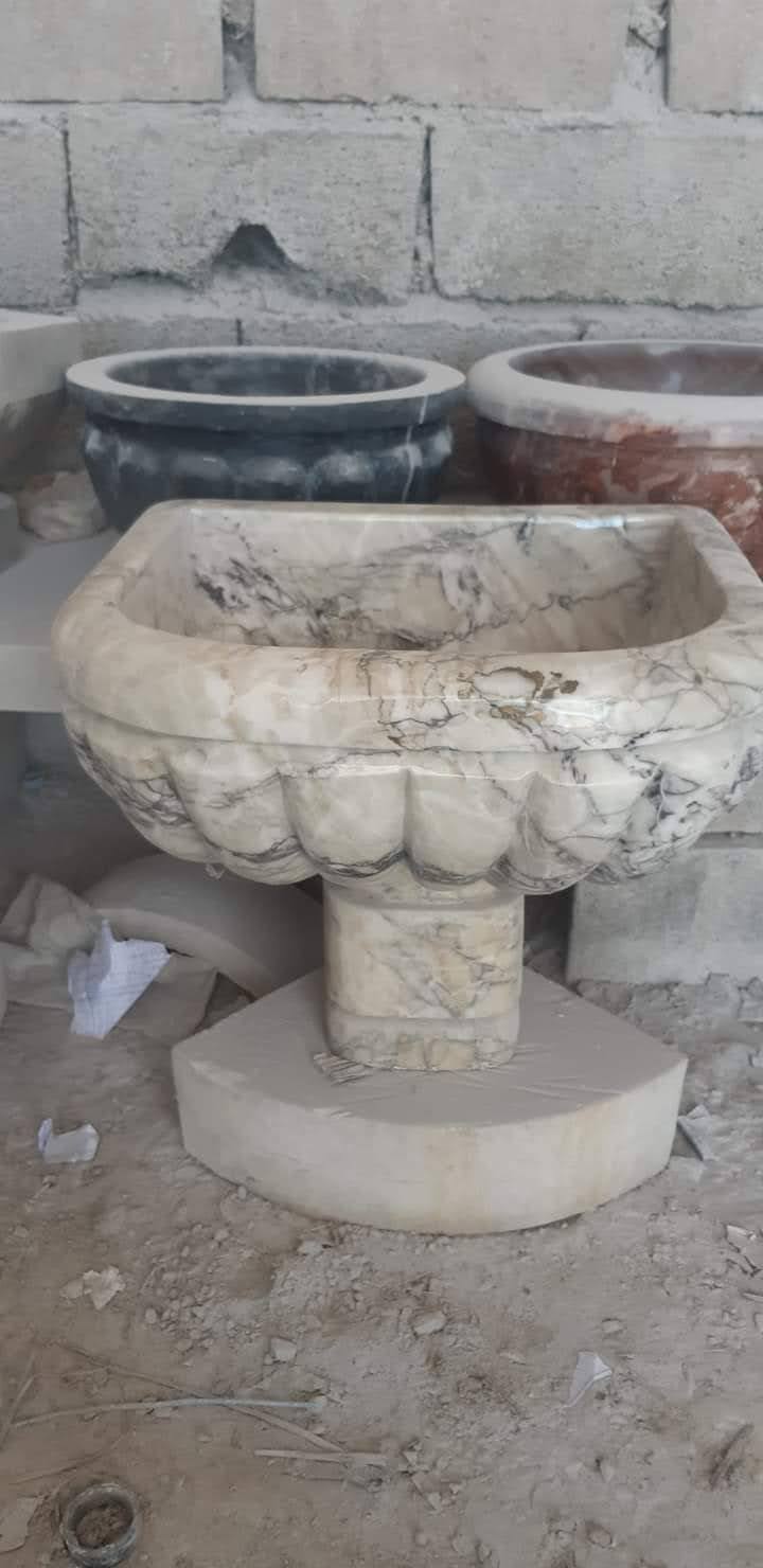 Colonne décorative en pierre — visuel 4