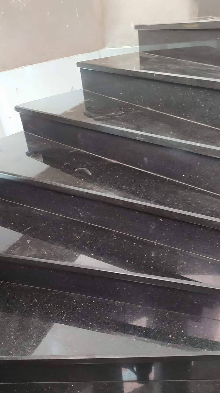 Escalier en marbre — Style contemporain — visuel 5