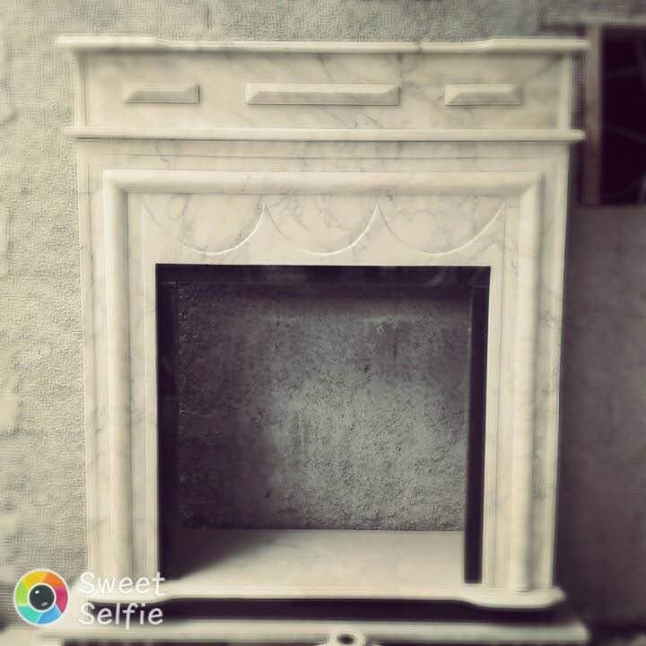 Habillage de cheminée en pierre