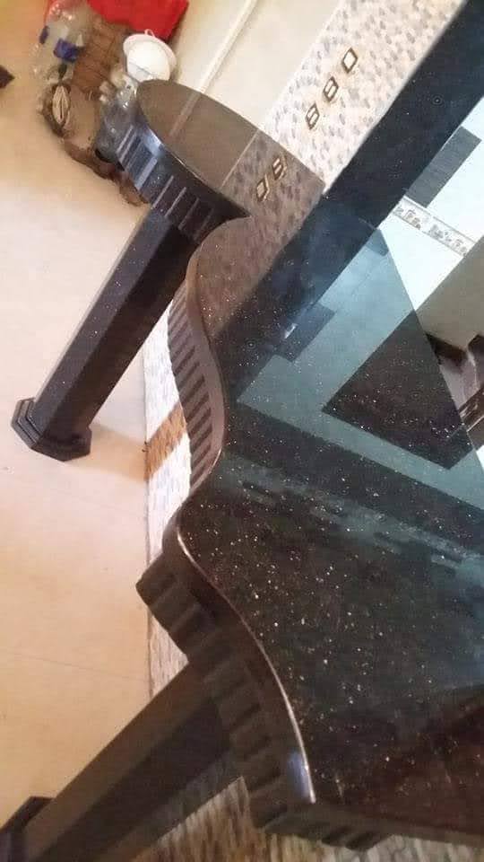 Cuisine moderne — plan de travail clair